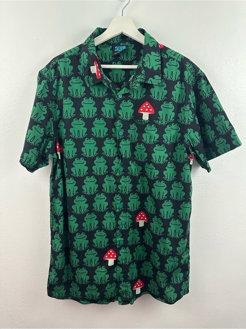 ALab Men’s Frog & Mushroom Print Short Sleeve Shirt Green Size XL